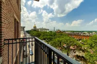 Holiday Inn Express SAVANNAH-HISTORIC DISTRICT by IHG - Scenic