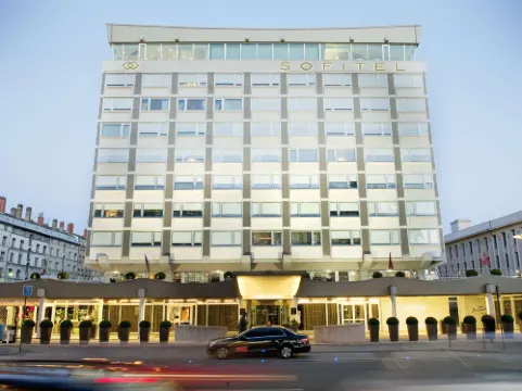 ソフィテル リヨン ベルクール