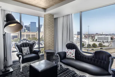 Lorenzo Hotel Dallas, Tapestry Collection by Hilton
