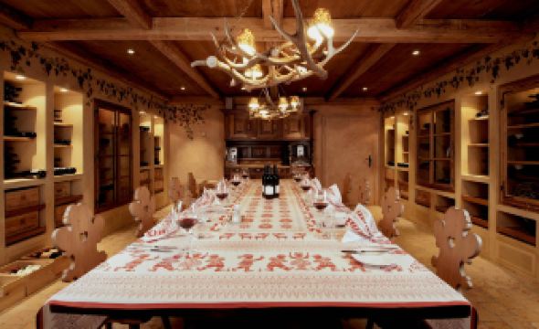 Crystal Hotel Superior