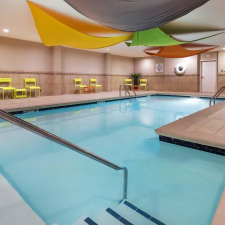 Holiday Inn Express & Suites HAYS by IHG