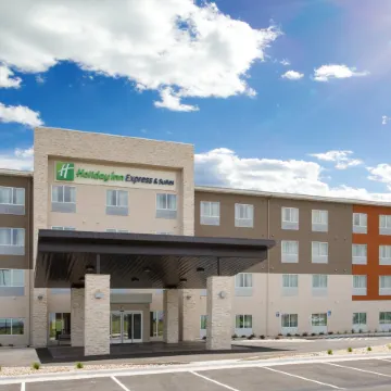 Holiday Inn Express & Suites RAPID CITY - RUSHMORE SOUTH by IHG