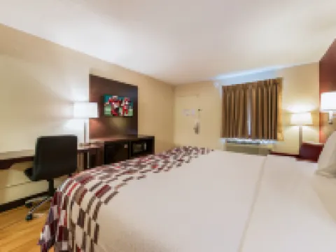 印地安那馬里昂紅屋頂酒店 馬里恩酒店