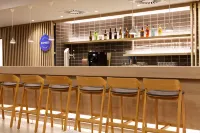 Holiday Inn Express Saarbrücken, an IHG Hotel - Bar