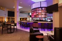 Sheraton Gateway Los Angeles Hotel - bar