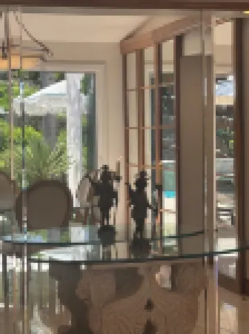 Serene Mini Estate in wonderful Encinitas w/ game room, AC, Sauna, Pool and Spa.