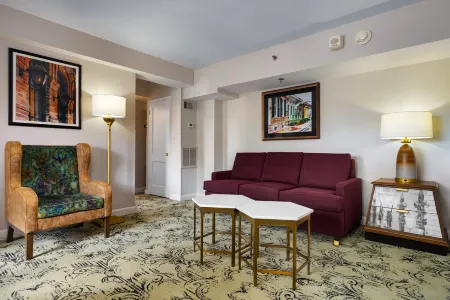 Club Wyndham Avenue Plaza