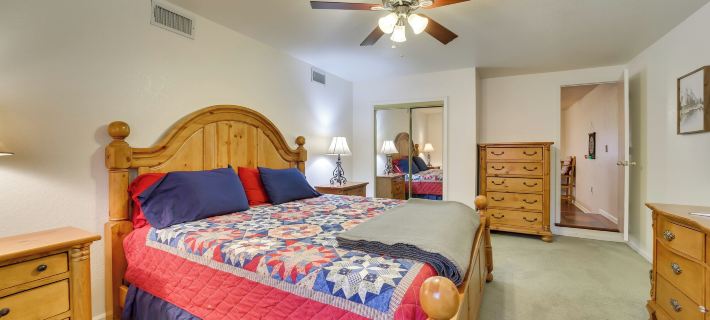 Relax Fireside + Play Games! Hikers Haven in Pine Hotel di Pine