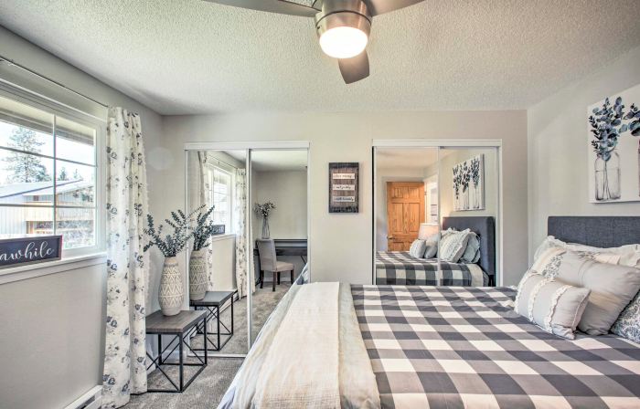 The Overlook Gem: Stunning Views & Serenity Awaits