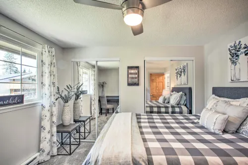 The Overlook Gem: Stunning Views & Serenity Awaits - 3-Star