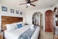Casa Blanca Golf Villas