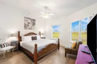 Home on the Golf Range - Holiday Hills Branson - Golf Resort - Outdoor Pools - Parkplatz