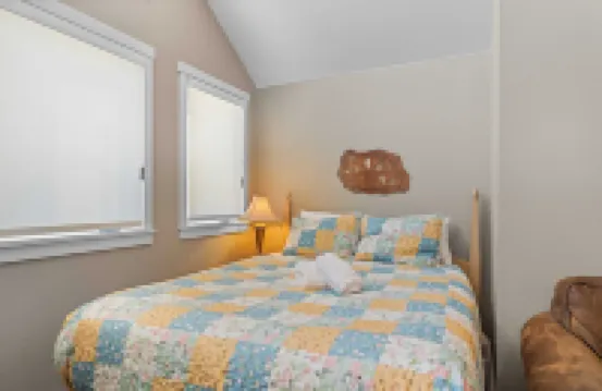 藍梅薩旅館40C，由Avantstay提供，滑進/滑出單元，帶陽台！