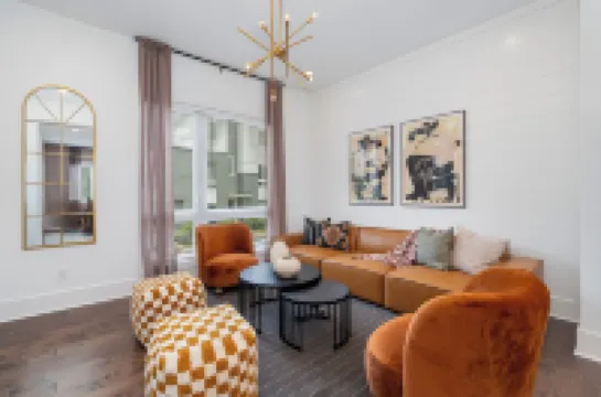 Urban Spur-walk 2 Breweries-mins to Broadway