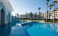 Hotel Orient Palace - Beach