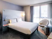 Ibis Styles Toulon Centre Port