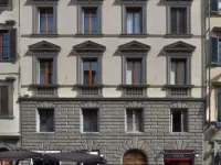 Residenza Conte di Cavour & Rooftop Hotels near Piazza della Signoria