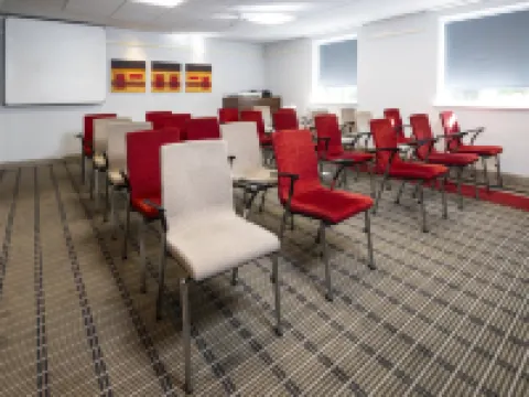 倫敦-達特福德智選假日酒店 達特福德酒店