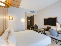 Radisson Pinheiros Hotels near Se