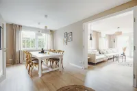 Stadthytte Ferienhaus Hotels in Sanitz