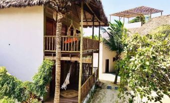 Private Complex With Swimming Pool Close to the Ocean