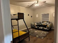 Cozy & Private home w/ in-ground pool