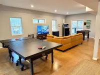 Private RRG Retreat w/ Hot Tub & Game Room