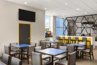 GLo Best Western Dawley Farms in Sioux Falls