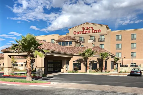 Hilton Garden Inn Palmdale - bar