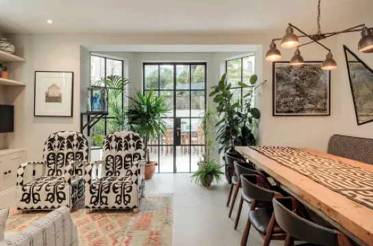 斯隆廣場帶花園的華麗三卧室住宅