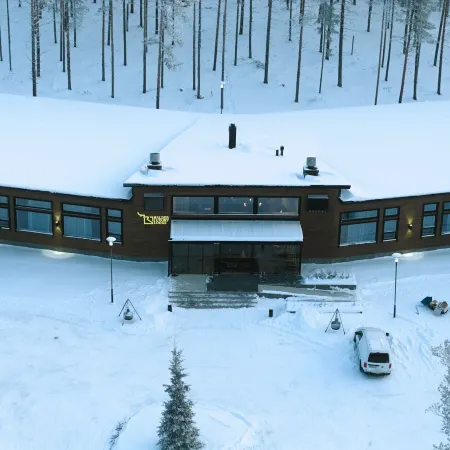 Balder Luxury Lodge & Glass Igloos