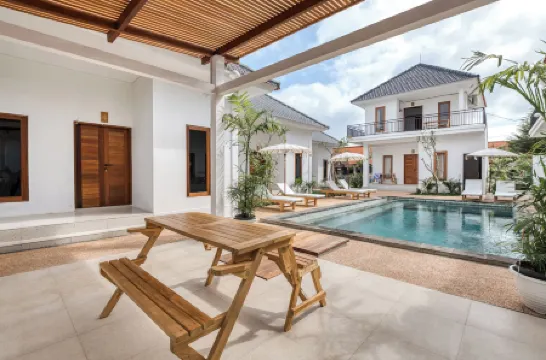 Lala Panzi Villa Managed by Manara