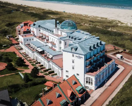 Strandhotel Kurhaus Juist Hotels in Juist