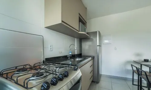 Apt in Condo w/ Pool and Gym Rgk1202 - Apartments