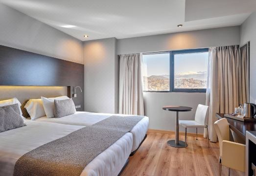 호텔 투리아 그라나다