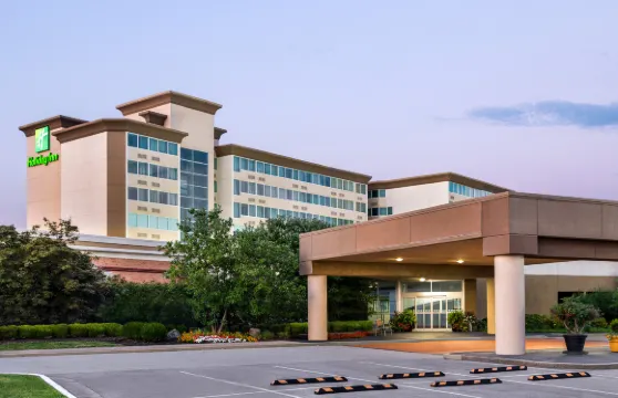 路易斯維爾東-赫斯特波恩假日酒店