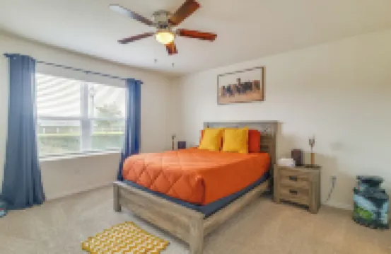 Orlando Theme Park Basecamp: Family Home w/ Patio