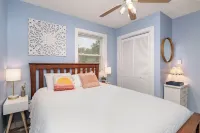 Beulah Apartment with Scenic Lake Views, Just 5 Minutes Away from the Beach! - 4-Star
