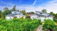 Seogwipo Jeju Woori House Pension - Bungalows