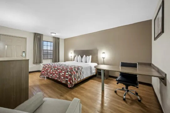 Red Roof Inn College Station