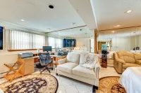 Spacious Yard w/ Gazebo: Charming Windsor Retreat