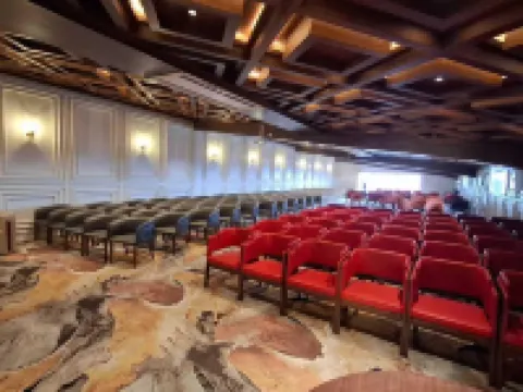 Sarovar Premiere Srinagar Hotels in Srinagar