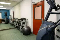 Holiday Inn Express & Suites COLLEGE STATION by IHG - Gym