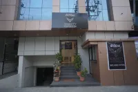 Serenity the luxurious stay Hotels near Bagmane Tech Park