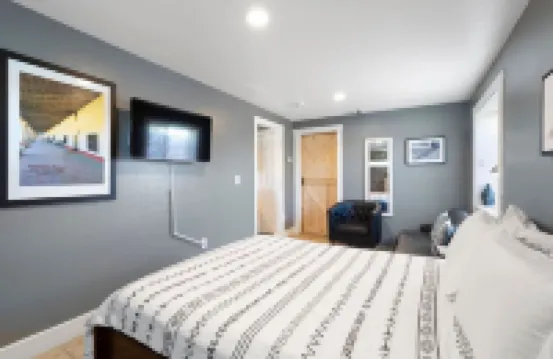 Cute & Cozy Renovated APT in the Heart of Phoenix