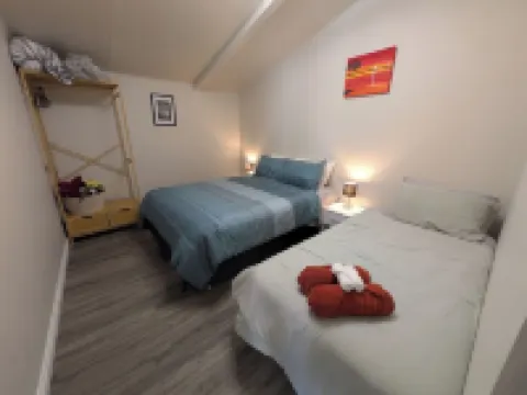 The Flat on Muddy- Welcome to your stylish home away from home!