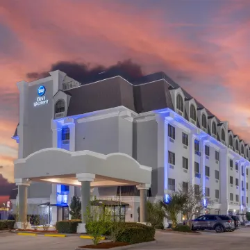 Best Western Kenner Hotels near Girard Playground