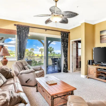 Coastal Gem on the Golf Course w/ Shared Pool, & Beach Access - Dog-friendly
