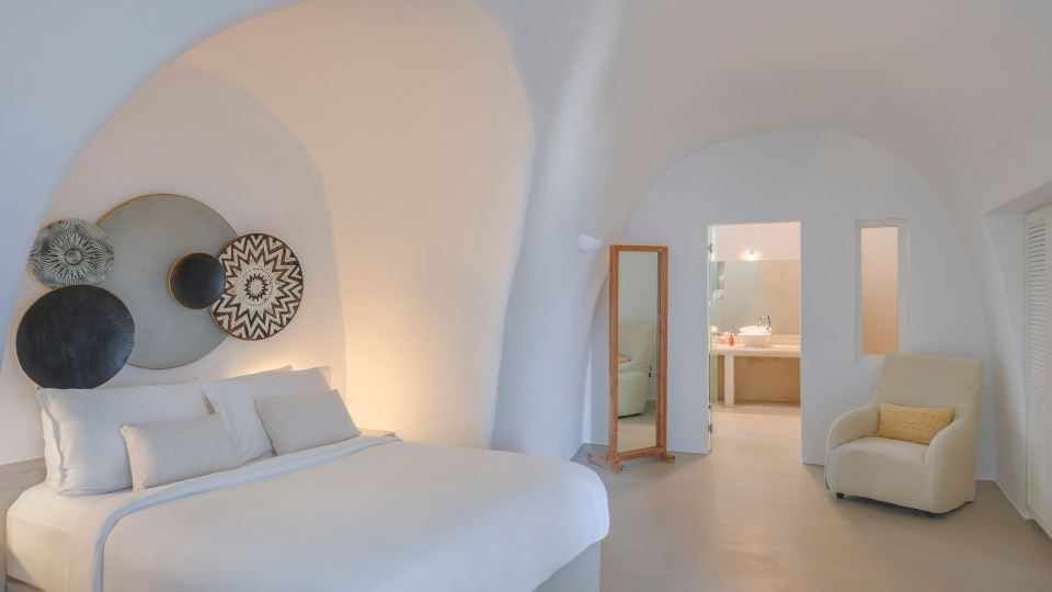 Hommage Suites with Caldera View & Hot tub