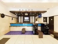 Toyoko Inn Kintetsu Yokkaichi Eki Kita Guchi - parking